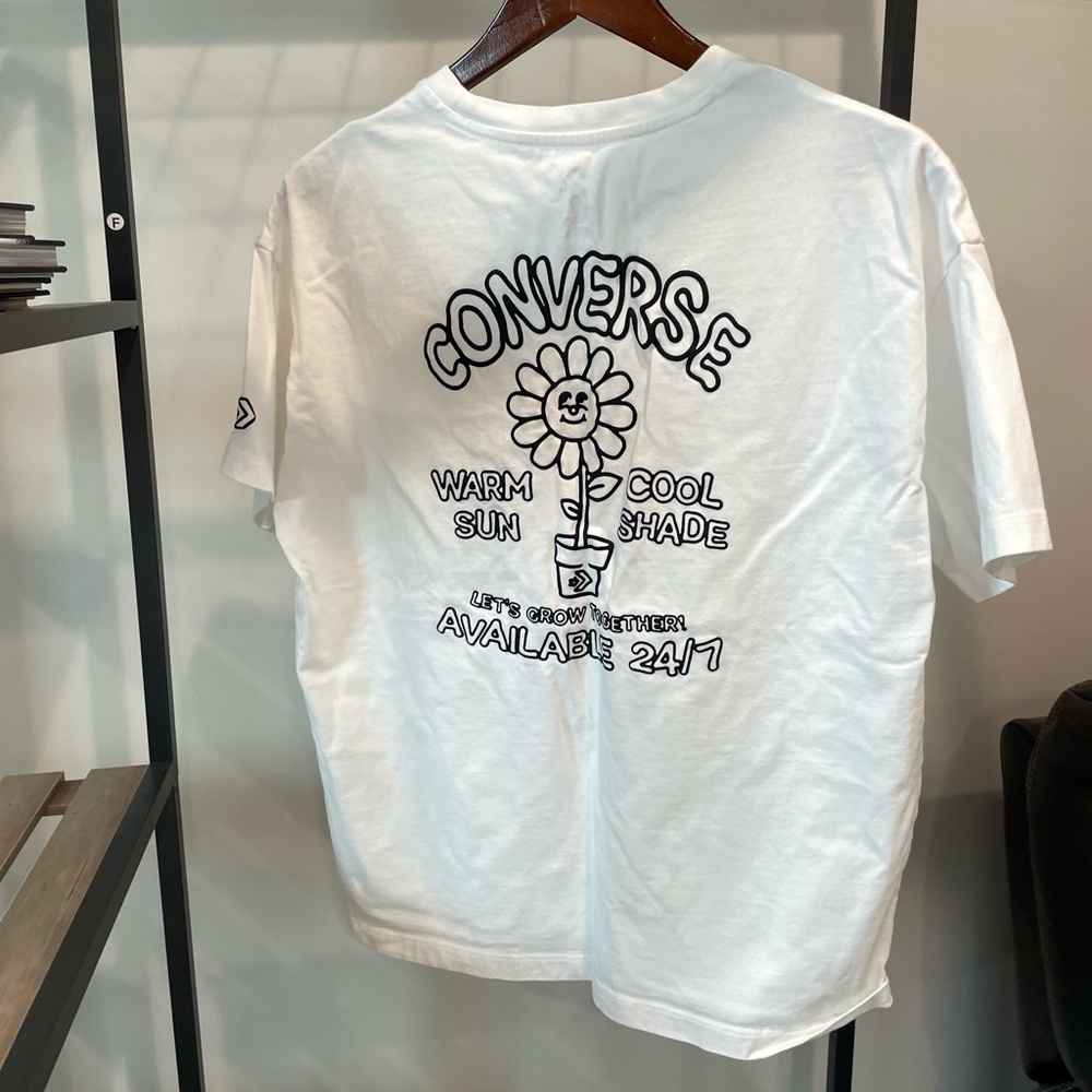 Oversized converse shirt!